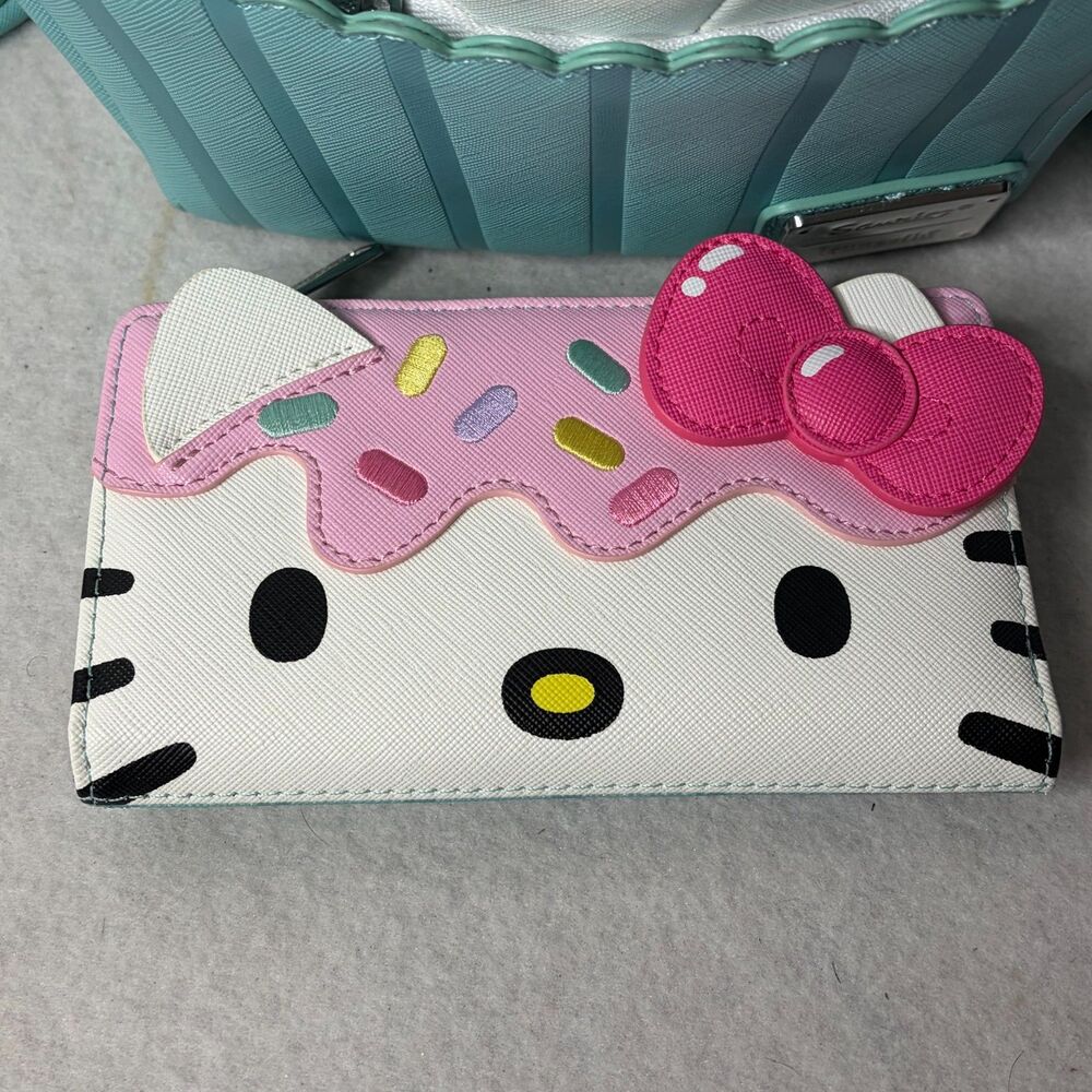 Loungefly Sanrio Hello Kitty cupcake mini backpack pastel colors and wallet - Picture 10 of 11